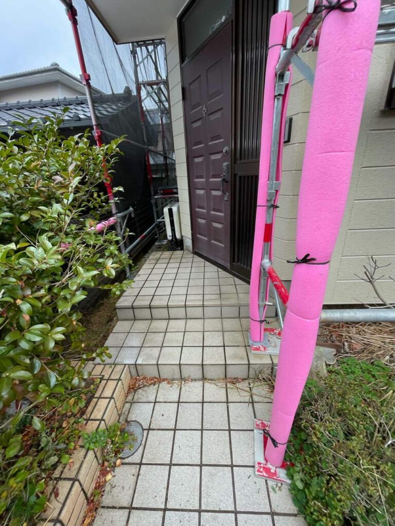 玄関　施工前